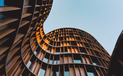 Quali sono i vantaggi di utilizzare un’architettura a microservizi?